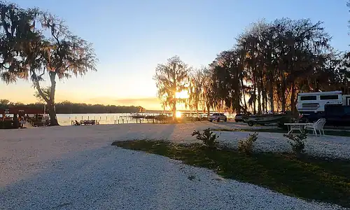 Florida RV Resort And Campground For A Relaxing Vacation